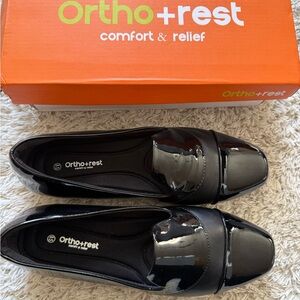 Ortho Rest leather loafers. Cushioned comfortable Glossy Black Loafers. Size 8.5